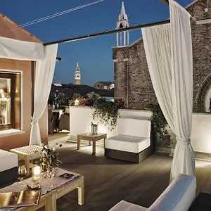 *** Couette-café Bloom Settimo Cielo Italie